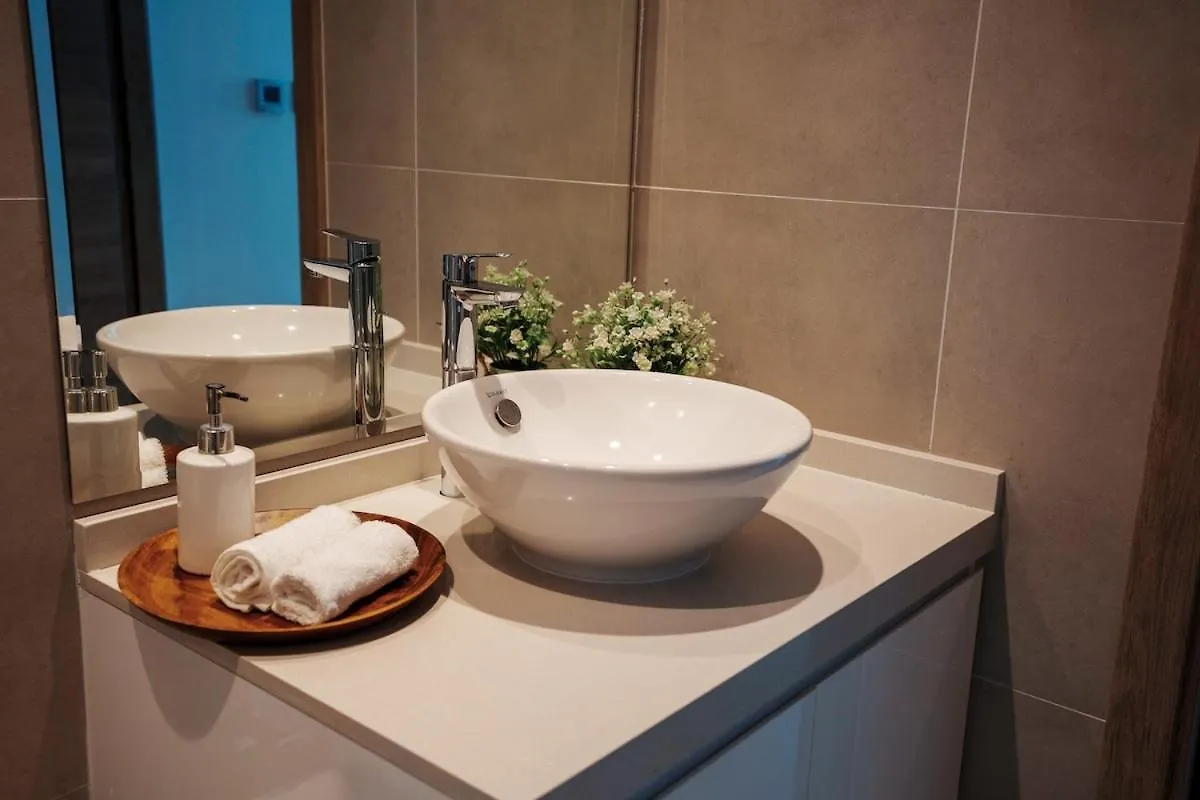 1Br Modern Comfort At Studio One Dubai 0*,  United Arab Emirates